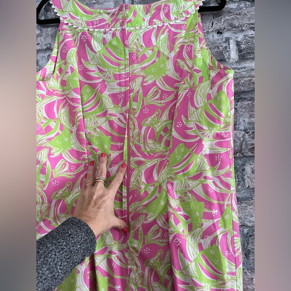 Lilly Pulitzer fully lined shift dress with gorgeous trim and full back zipper - Picture 9 of 9